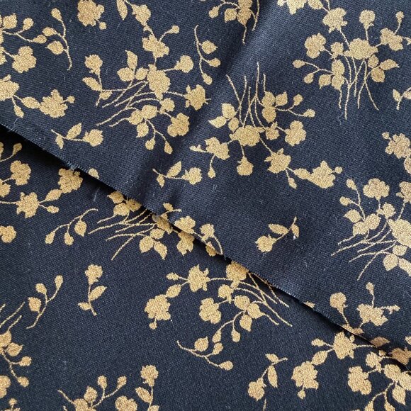 🖤 Buttercream Gold Metallic Floral Fabric – 2+ Yards + Coordinating Pieces (Joa - Picture 2 of 4
